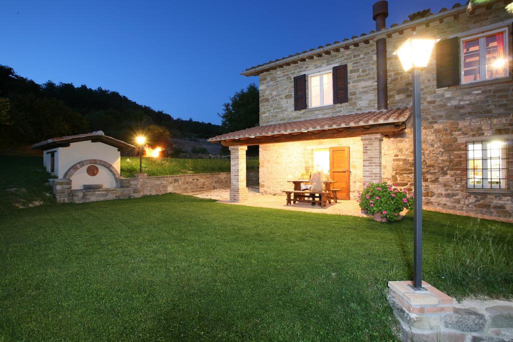 Agriturismo Caiburroni Pietralunga  Ngoại thất bức ảnh
